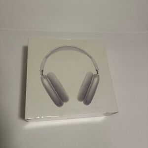AirPods Max, white, brand new, excellent quality